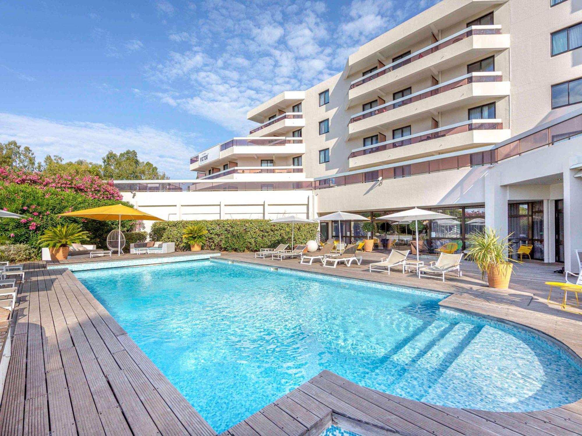 Mercure Hyères Centre Côte d'Azur Exterior foto